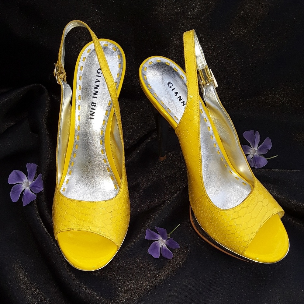 Gianni Bini yellow/gold leather heels. Shoes